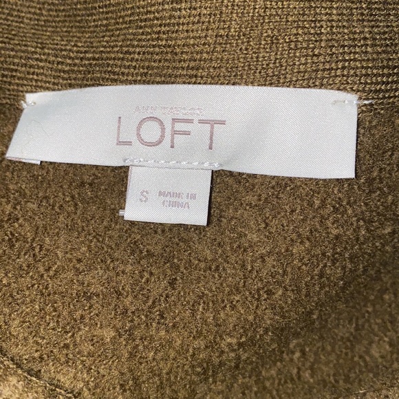 ⭐️Loft Wool Ruffled Blazer⭐️ - Picture 5 of 6